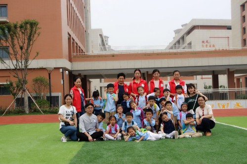 C:\Users\Administrator\Desktop\新建文件夹 (4)\conew_微信图片_201805291525175.jpg